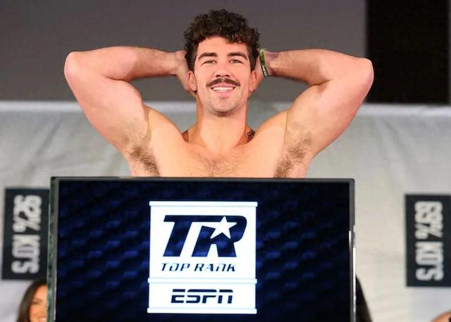 欧洲杯直播-竞标会取消！弗兰克·桑切斯与小理查德·托雷斯对决敲定在3月举行|拳手|拳击|赛事|比赛|淘汰赛_新浪体育_新浪新闻